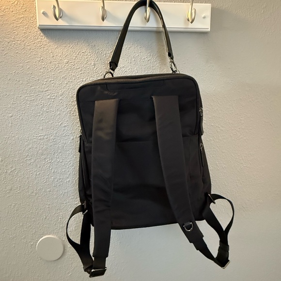 Tumi voyageur Leigh backpack /tote - Picture 7 of 12